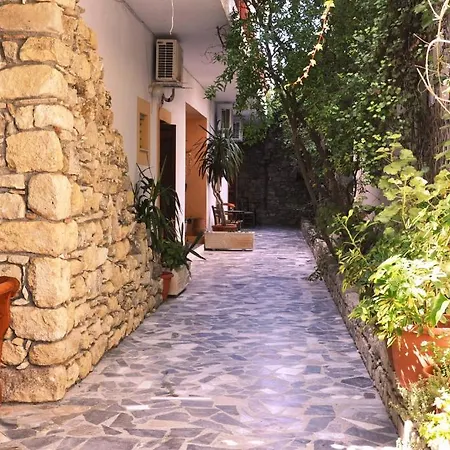 Sofia Hotel *